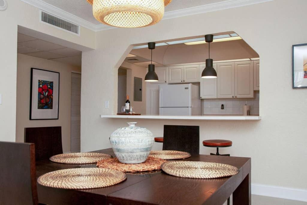 Beautiful Steps Away From The Apartamento Miami Beach
